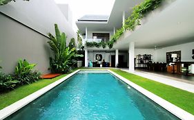 Villa Alopa Seminyak